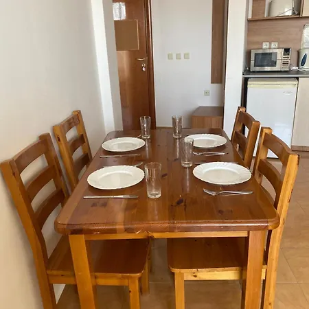 Sea Views, 1 Bedroom At Lazur 2 Appartement Sveti Vlas