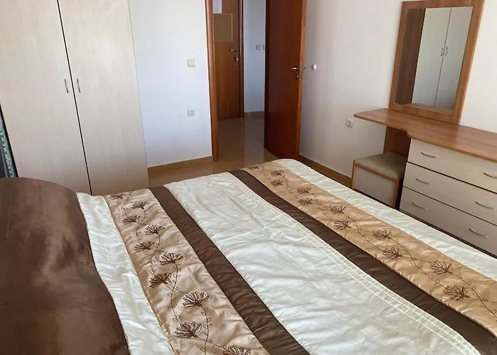 Sea Views, 1 Bedroom At Lazur 2 Appartement *